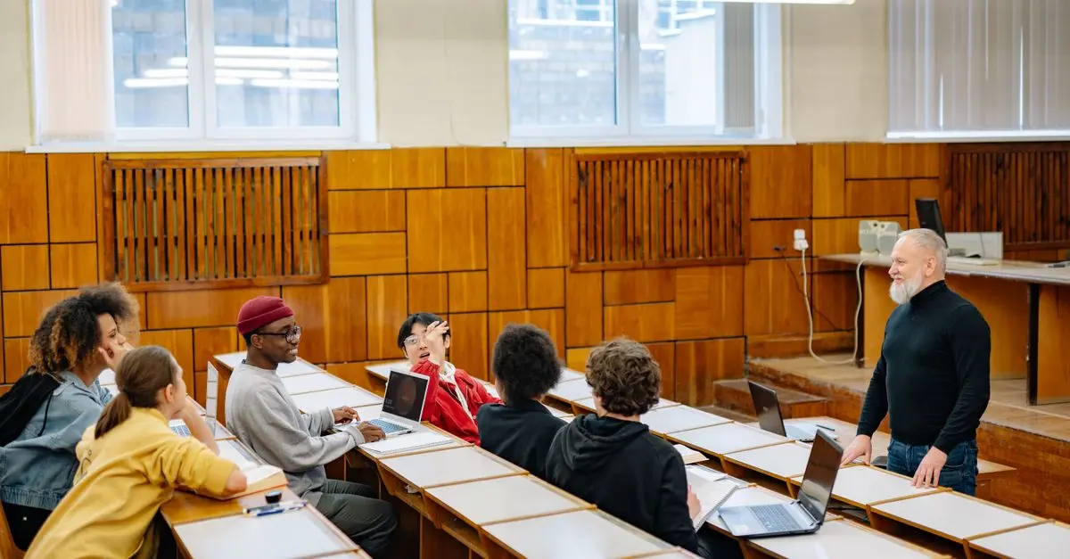 Comment effectuer un choix éclairé pour sa spécialisation en grande école