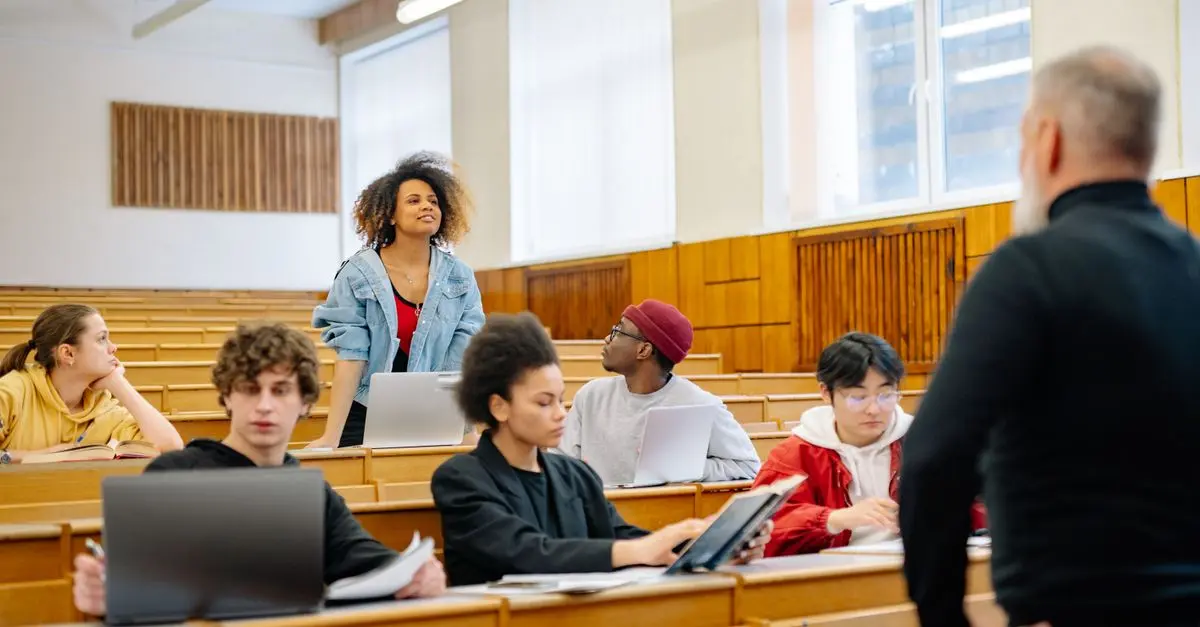 Comment bien choisir sa spécialisation en grande école