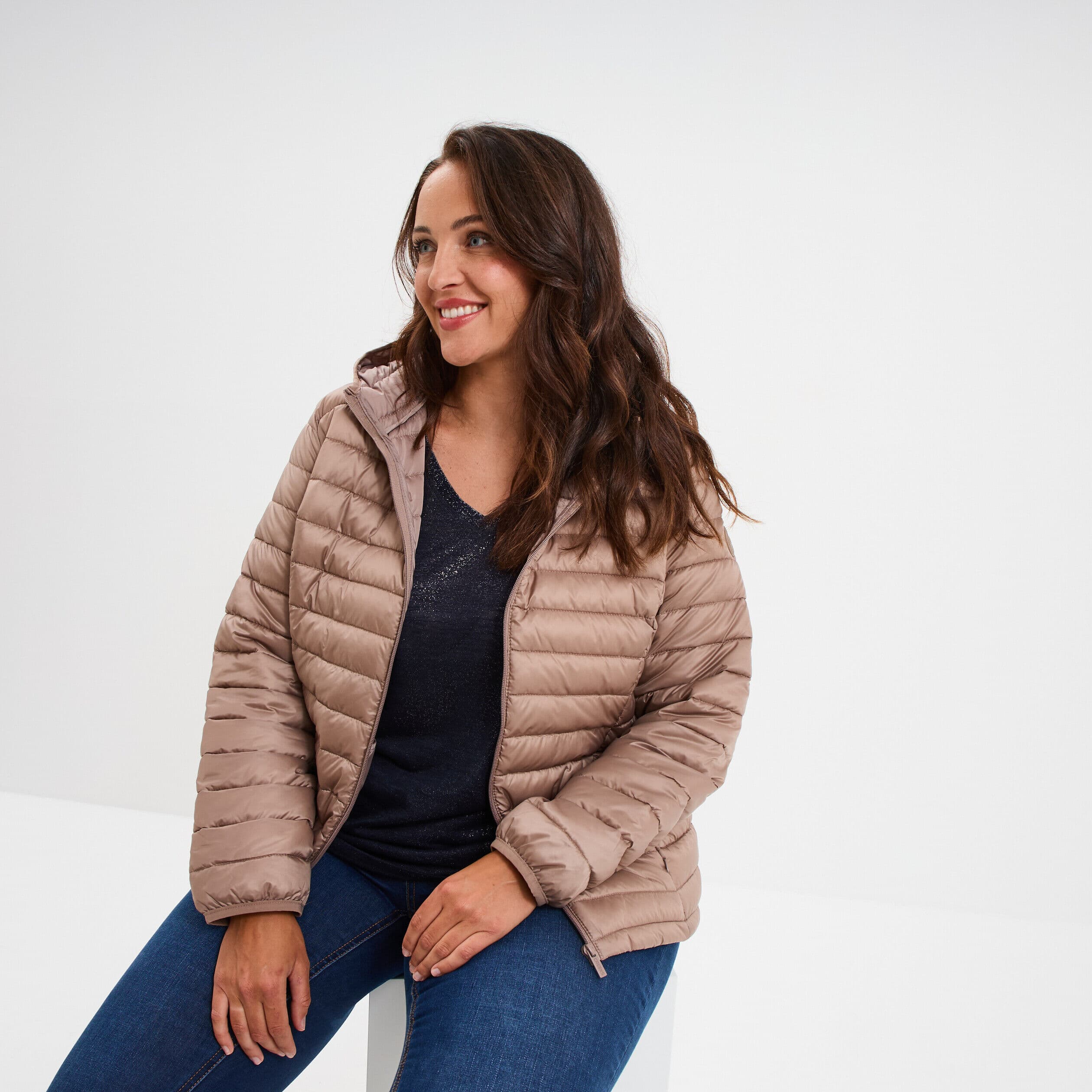 Doudoune déperlante légère à capuche sable femme grande taille